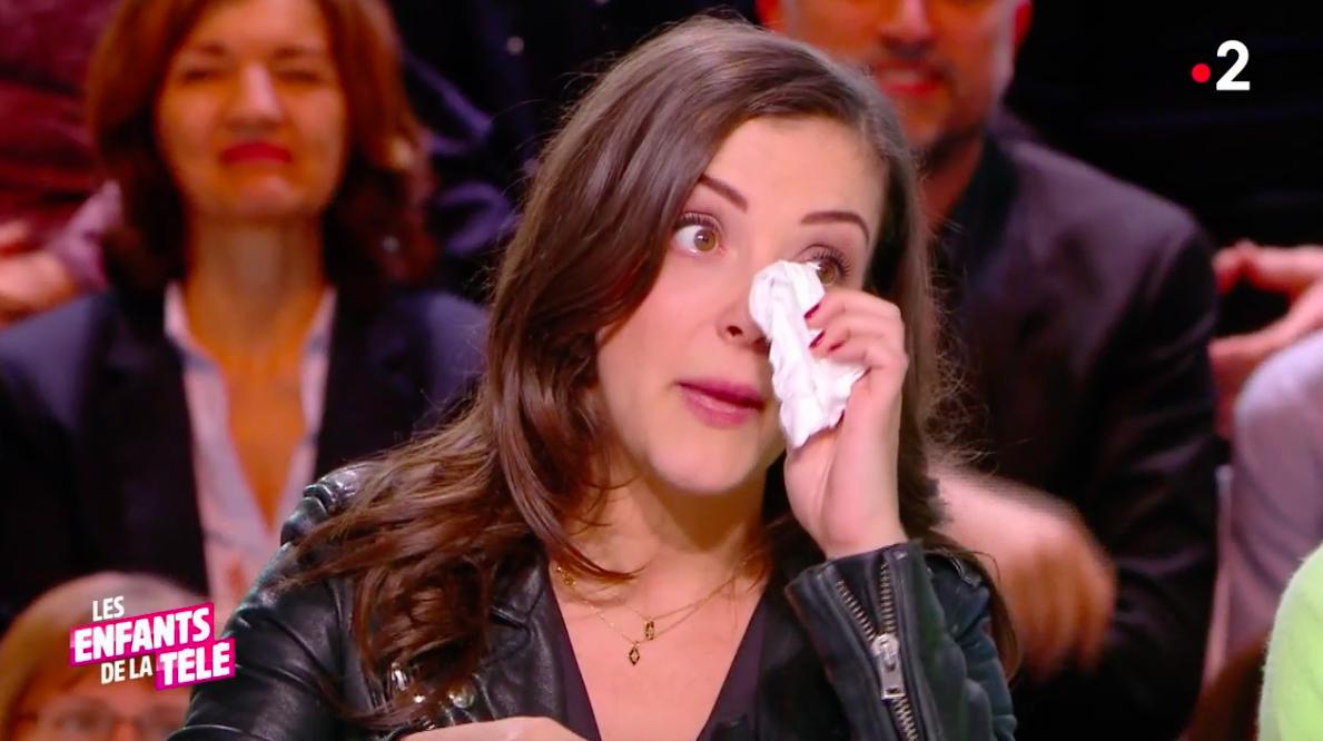 les larmes de camille lellouche sur le plateau des enfants de la tele video